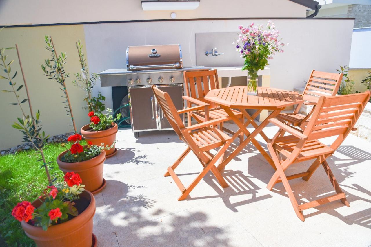 Holiday Home - Istrian Dream With Swimming Pool 페로이 외부 사진